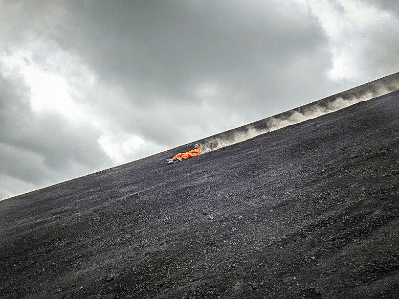 Volcano Boarding Nicarágua