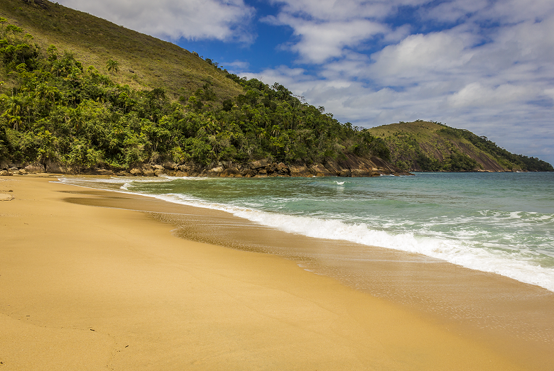 viagem em Paraty praia