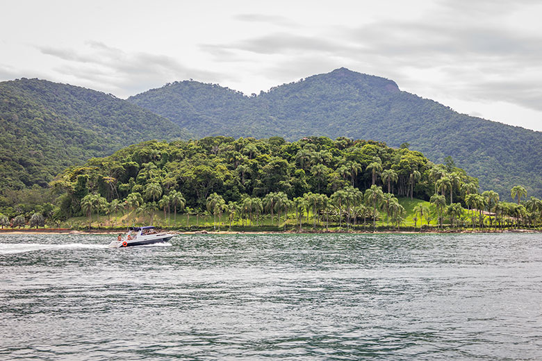 passeio meia volta Ilha Grande