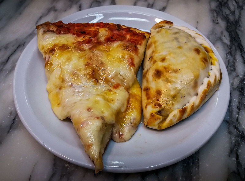 empanada e pizza em Buenos Aires