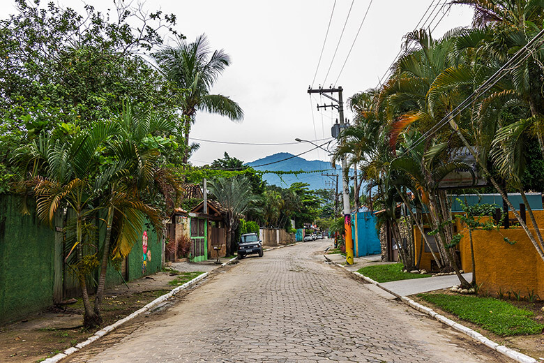 onde se hospedar em são sebastião - maresias