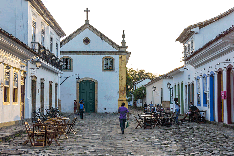 hostels em Paraty baratos