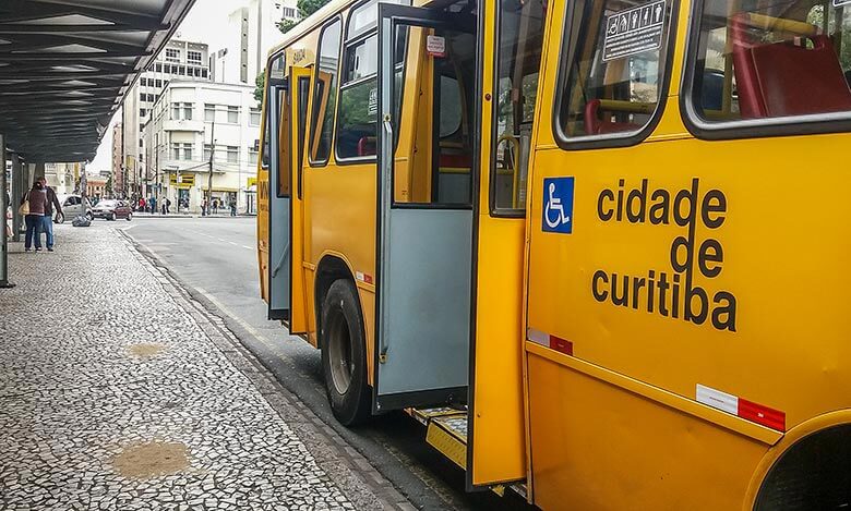 transporte público em Curitiba