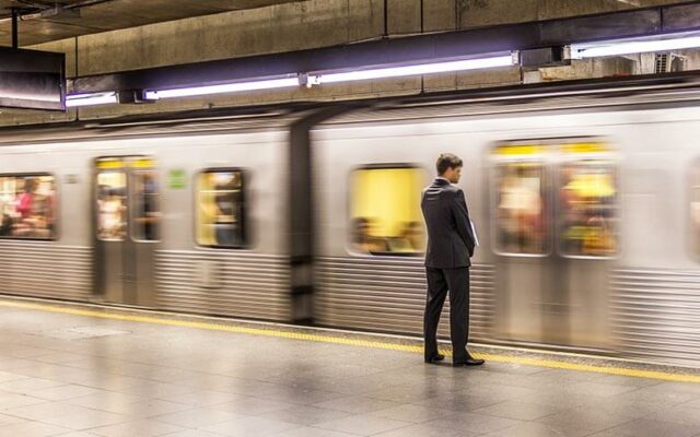 dicas de como andar de metrô em São Paulo