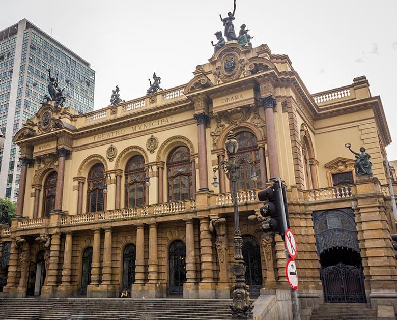 Lugares para conhecer em São Paulo - Theatro Municipal 