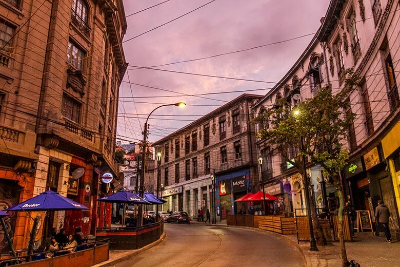 o que fazer em Valparaíso à noite