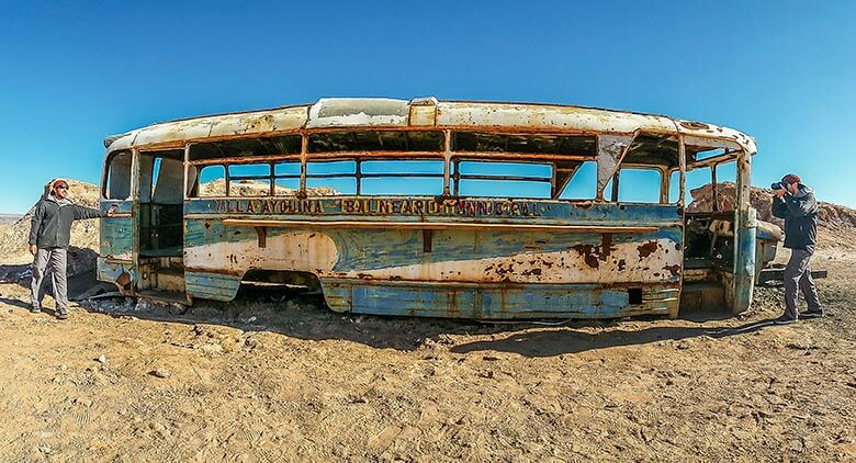 ônibus abandonado do Atacama