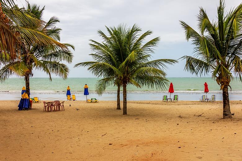 onde se hospedar bem e barato em Maceió