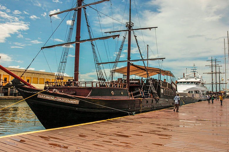 passeio de barco em Cartagena