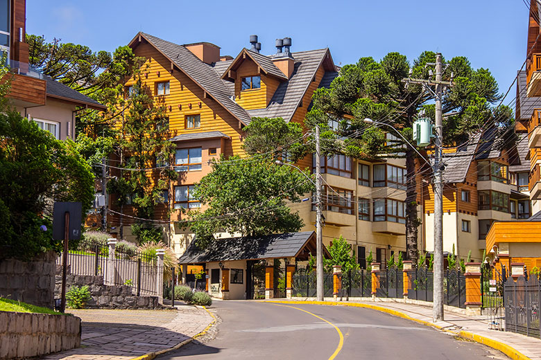 como ir de Porto Alegre a Gramado
