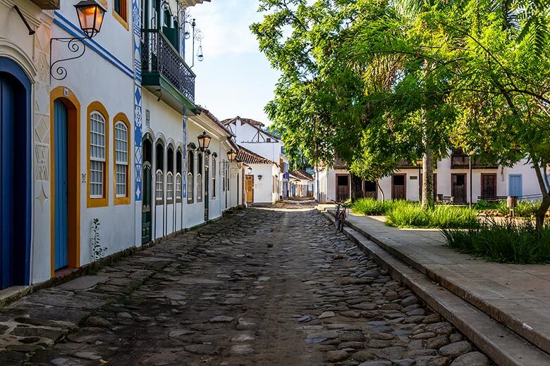 aeroporto mais próximo de Paraty