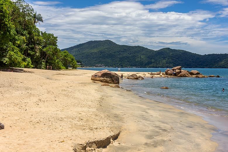 Praia da Mococa em Caraguatatuba