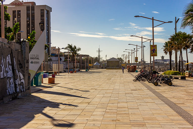 pousadas na Praia de Iracema baratas