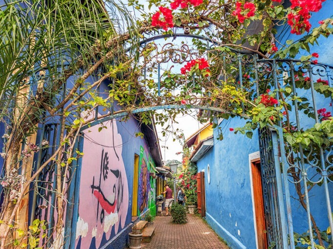 Ruas encantadoras de Embu das Artes