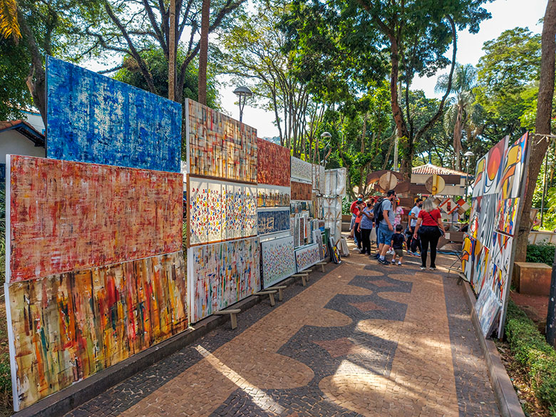 onde ficar em Embu das Artes