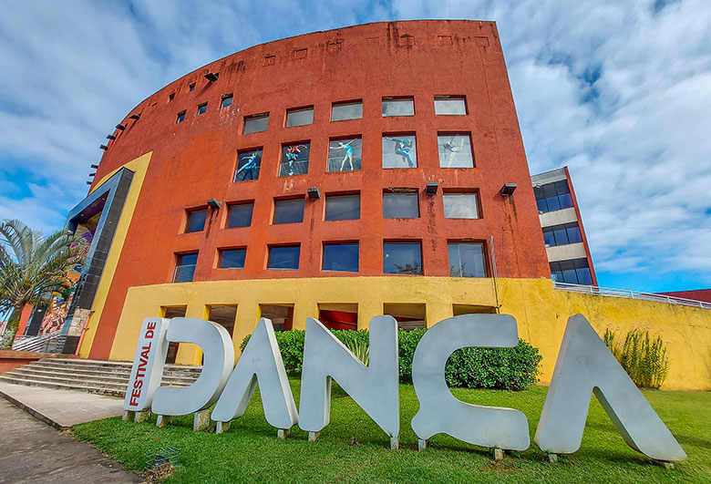 Escola do Teatro Bolshoi de Joinville