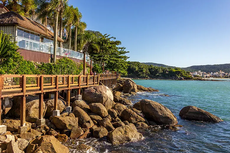 Bombinhas, SC - Guia de Turismo NATURAM