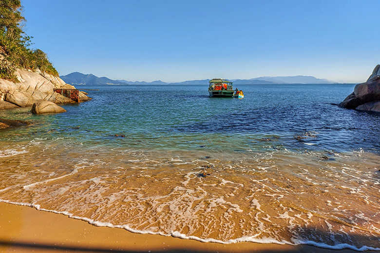 Bombinhas, SC - Guia de Turismo NATURAM