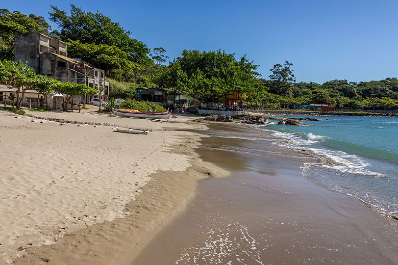 praias mais limpas de Bombinhas