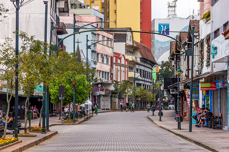 Rua XV de Novembro, no centro de Blumenau