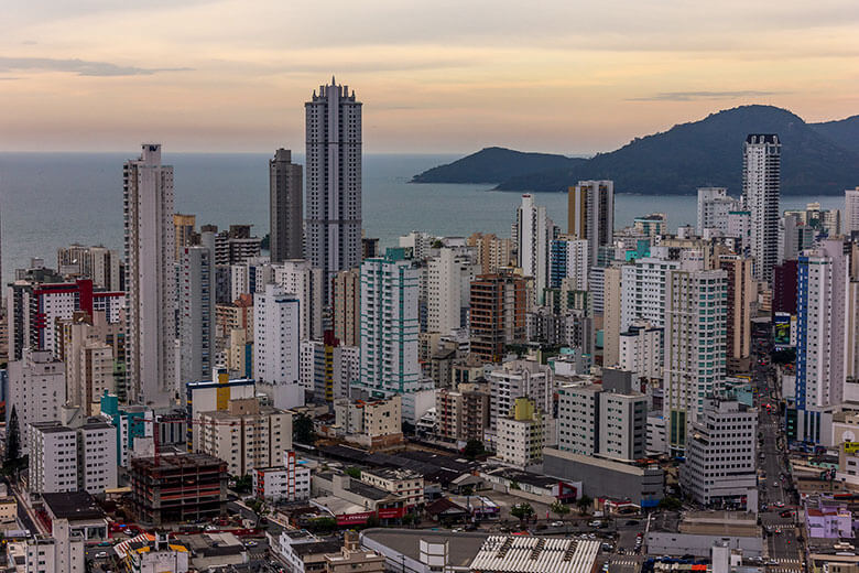 melhor época para viajar a Balneário Camboriú