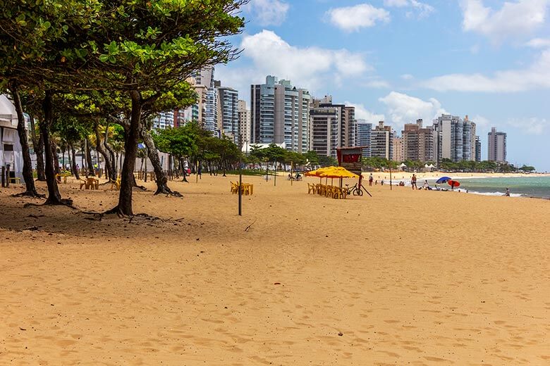 onde ficar em Vitória ou Vila Velha?