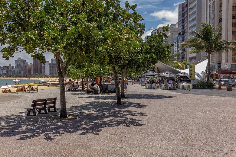 pousadas na Praia da Costa