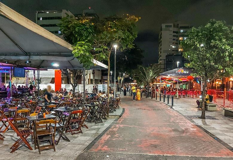 pousadas em Vitória na Praia do Canto