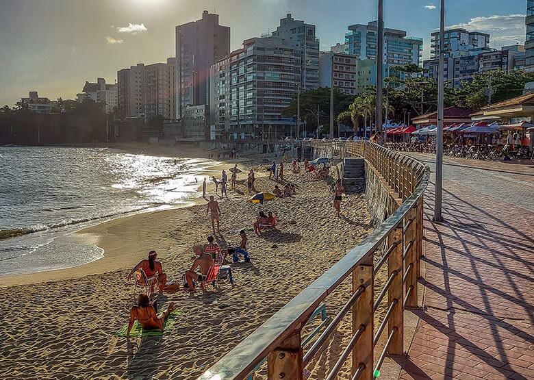 praias do centro de Guarapari