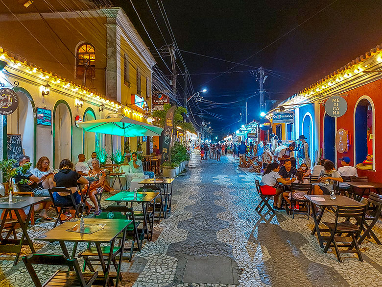 o que fazer em Porto Seguro à noite