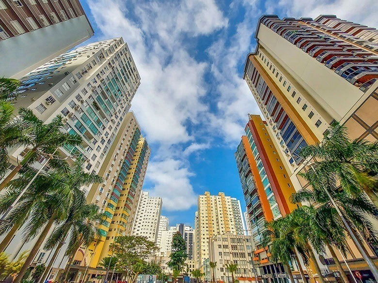 melhores praias de Balneário Camboriú para se hospedar?