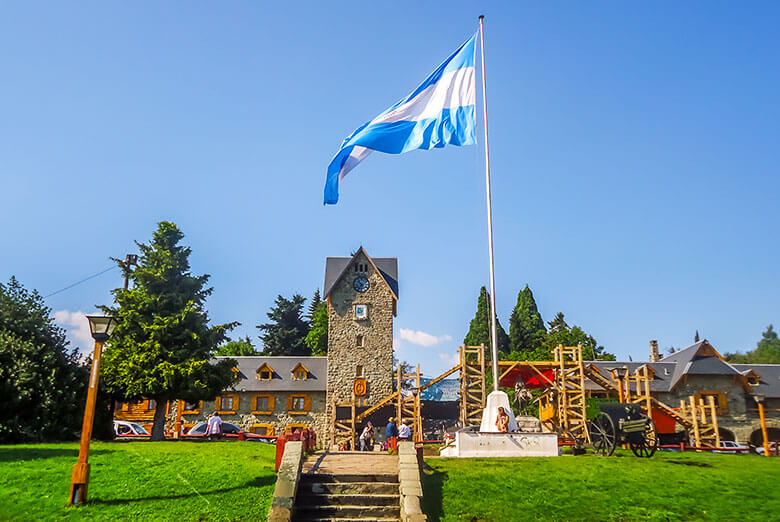 Qual é o país que fica Bariloche?