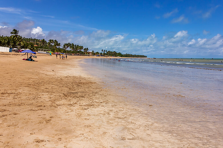 Praia de Japaratinga