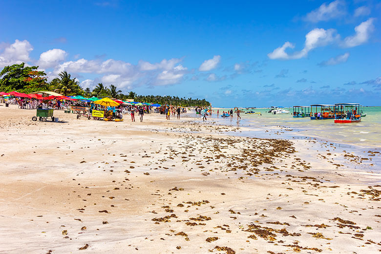 melhor época para visitar a Praia de Antunes