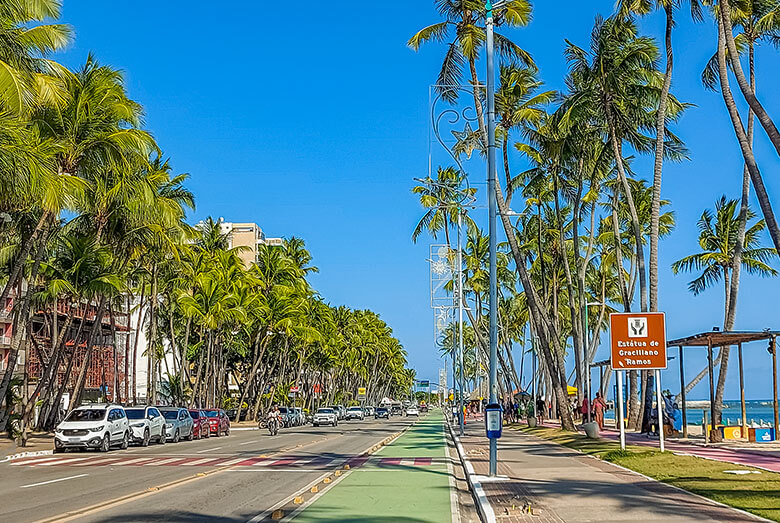 como chegar à Ponta Verde?