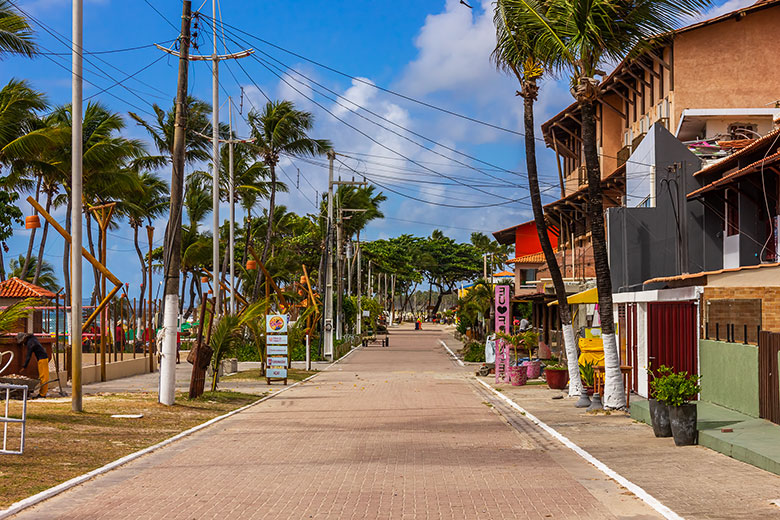 onde se hospedar na Praia do Francês?