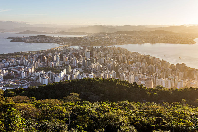 Lagoinha do Leste onde fica