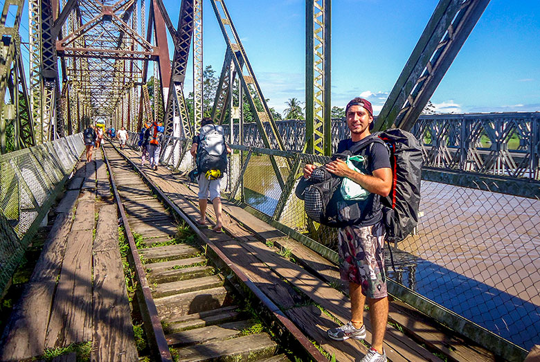 Volto Logo Viagem