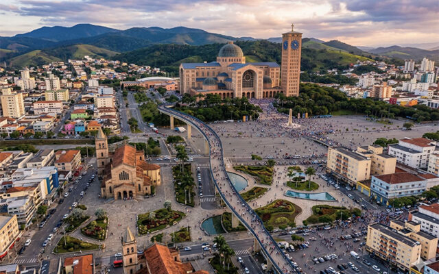 pousadas baratas em Aparecida do Norte