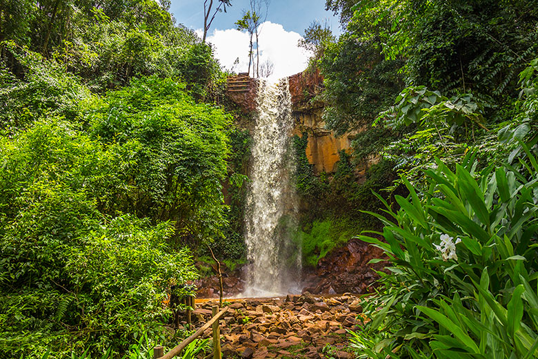 pousadas baratas em Brotas