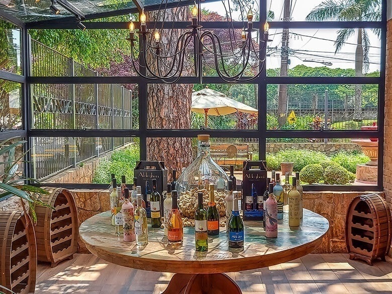 hotéis baratos em São Roque centro