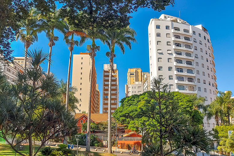 hotéis baratos em Campinas booking